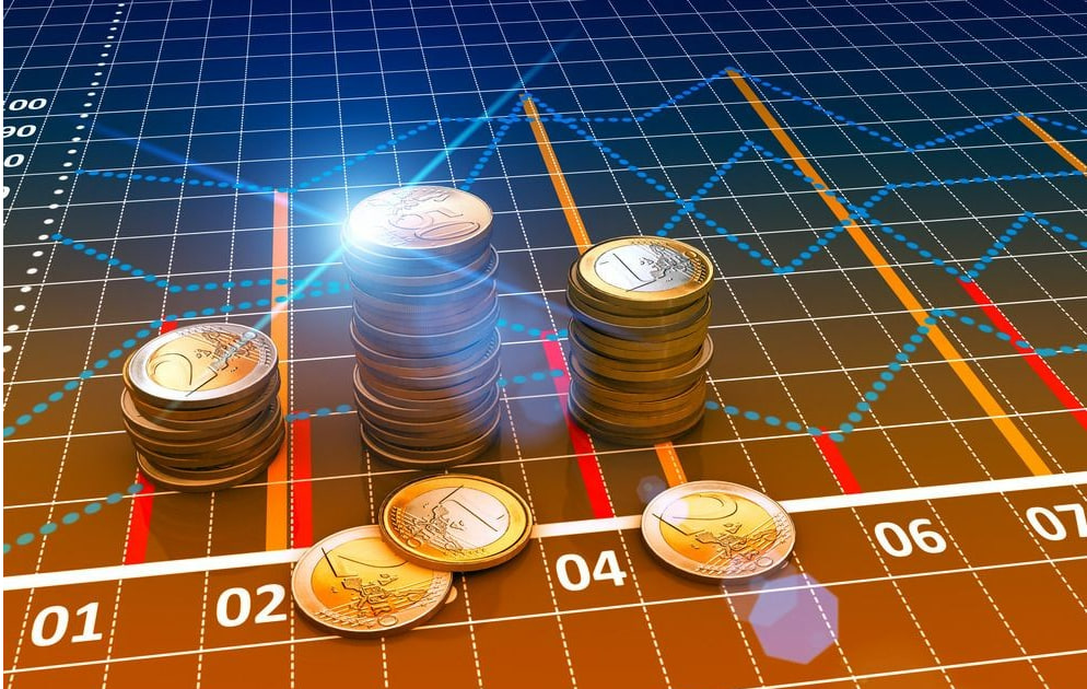 股票配资盈利 美联储降息25个点,鲍威尔说“不辞职”,特朗普胜选会否打乱降息路径?